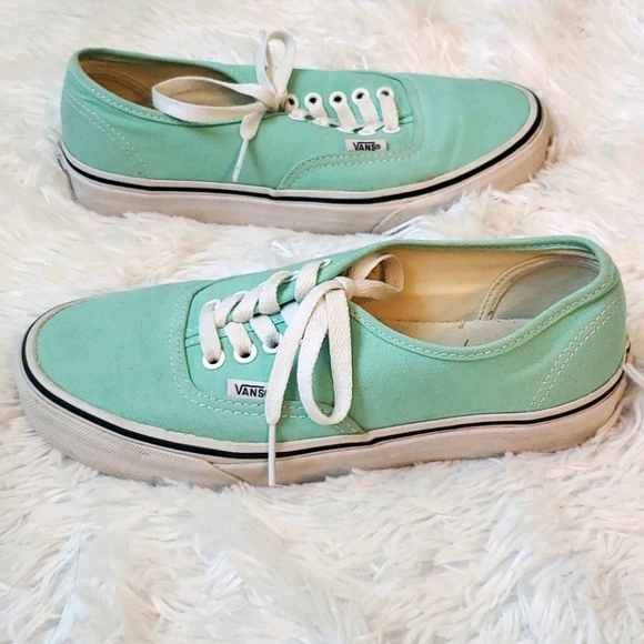 Vans authentic mint green skate shoe - Picture 2 of 6